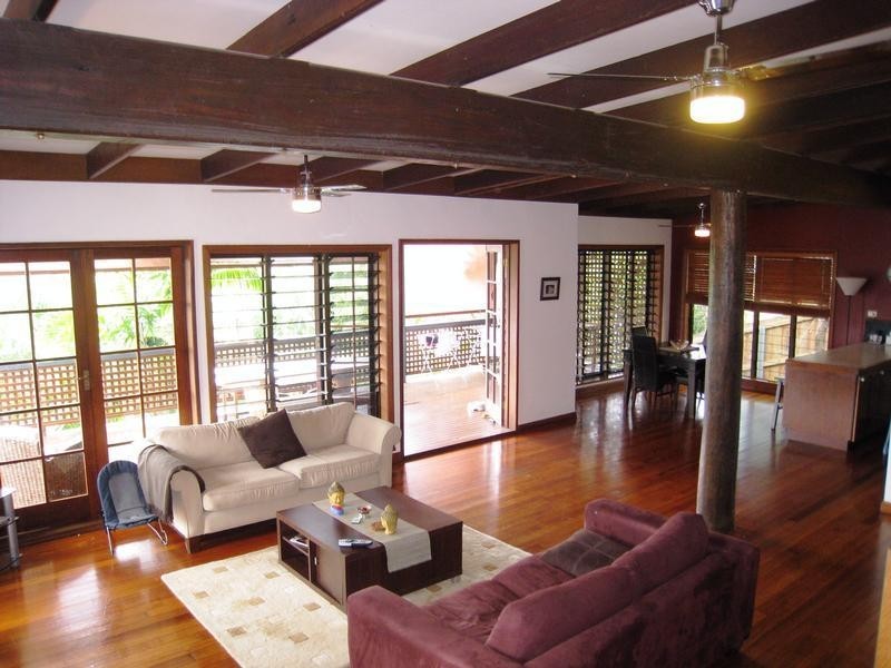 21 Bena Street, Smithfield QLD 4878