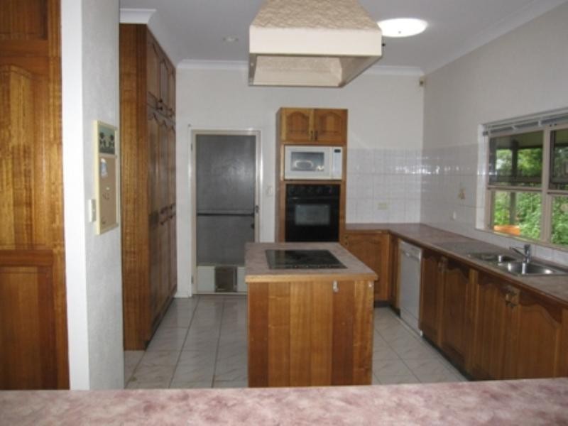 Kewarra Beach QLD 4879