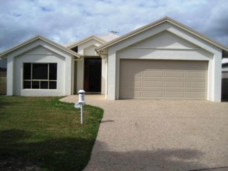 Kewarra Beach QLD 4879