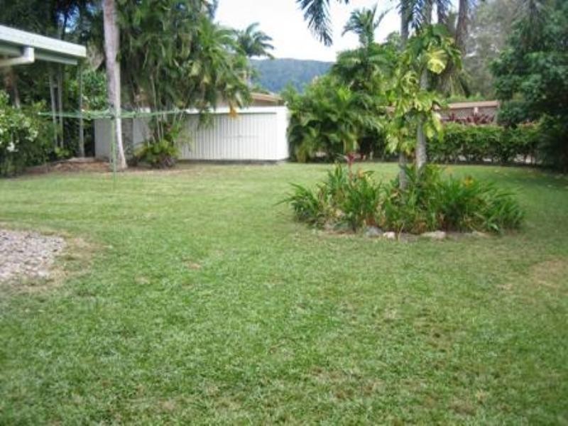 Trinity Beach QLD 4879