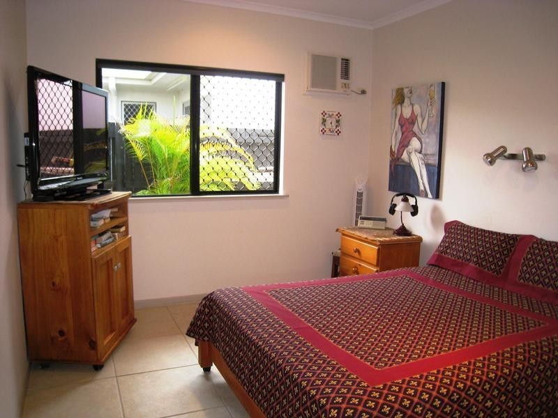 Kewarra Beach QLD 4879