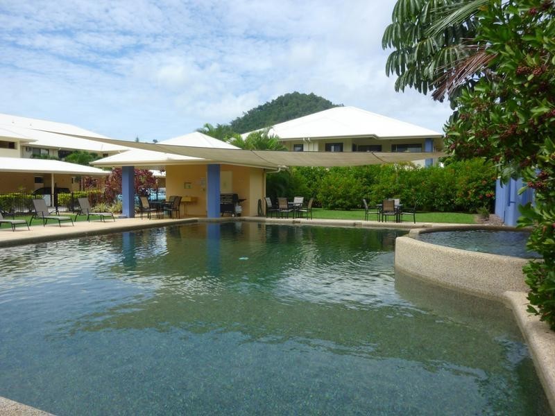 Trinity Beach QLD 4879