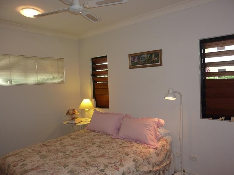 Trinity Beach QLD 4879