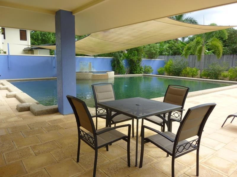 Trinity Beach QLD 4879