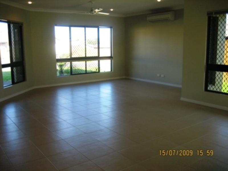 Trinity Beach QLD 4879