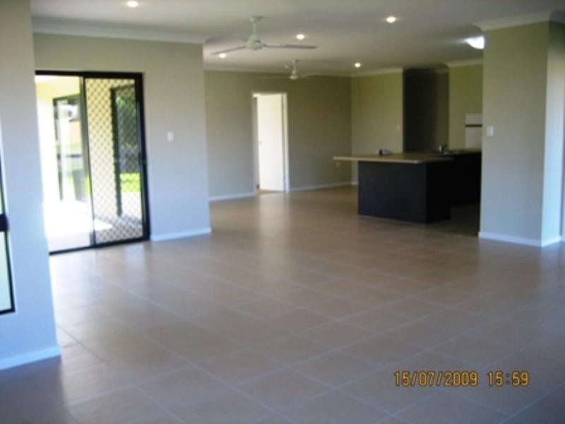 Trinity Beach QLD 4879