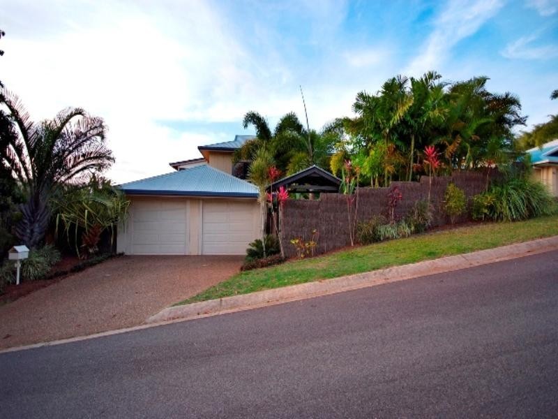 Trinity Beach QLD 4879