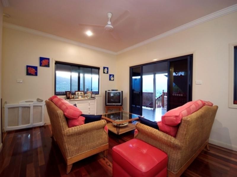 Trinity Beach QLD 4879