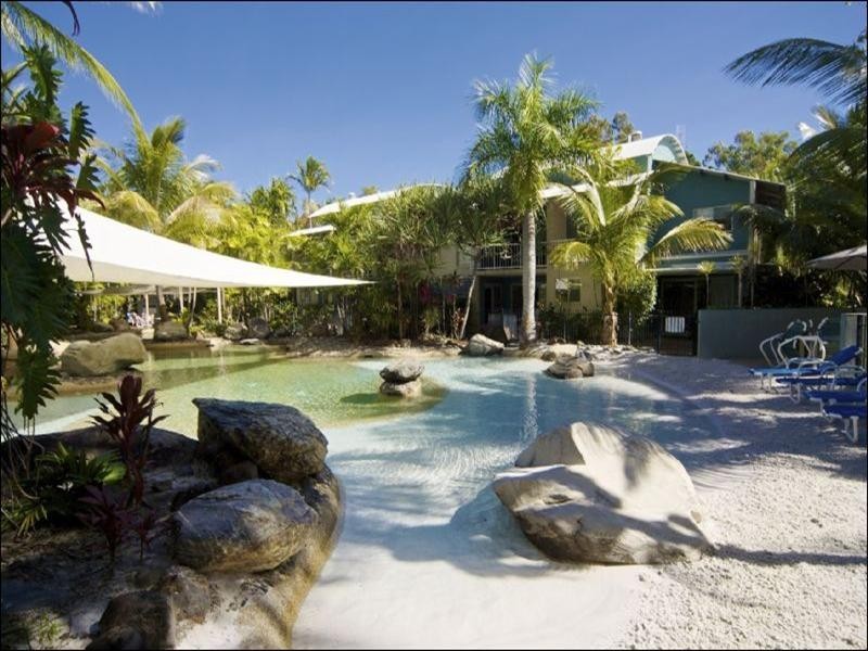 210/2 Keem Street, Trinity Beach QLD 4879