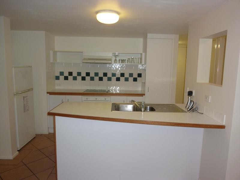 210/2 Keem Street, Trinity Beach QLD 4879