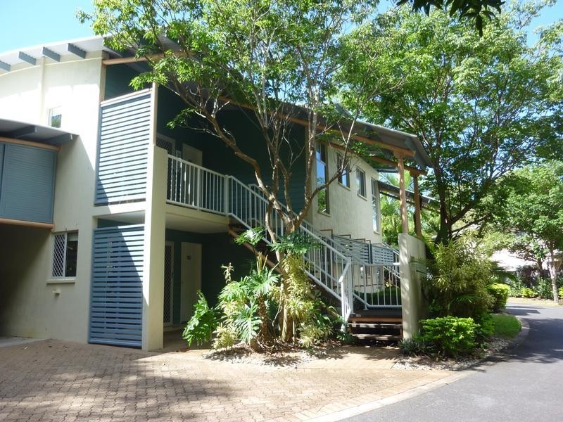 210/2 Keem Street, Trinity Beach QLD 4879