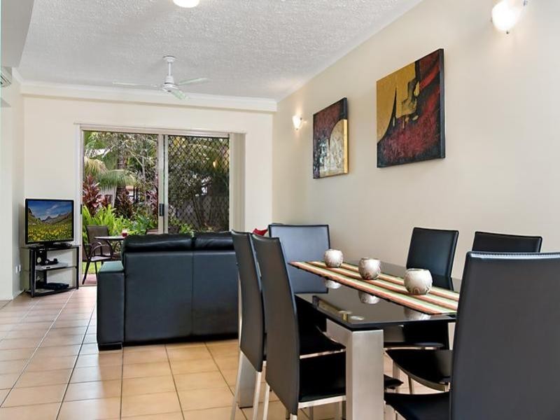 Trinity Beach QLD 4879