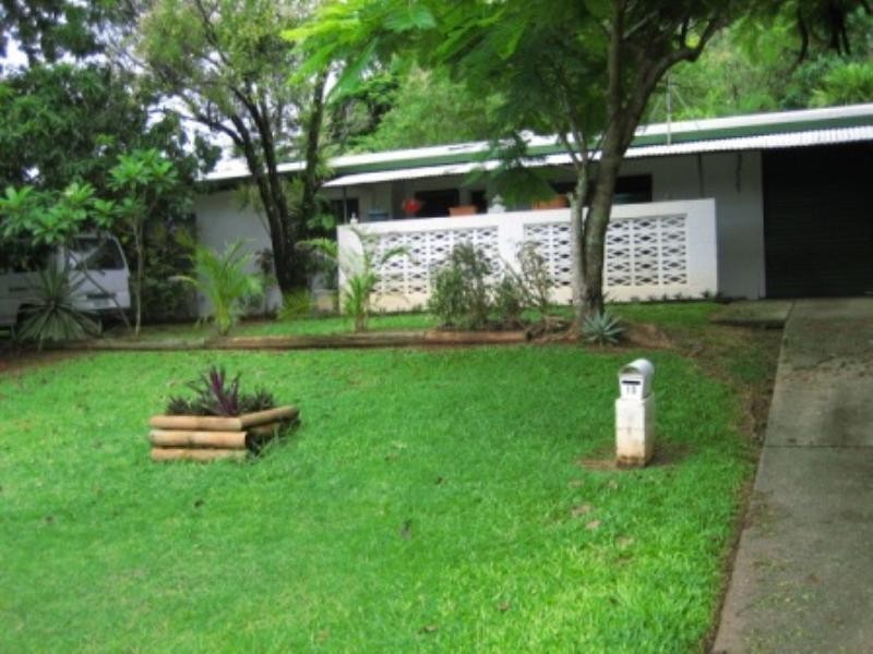 Trinity Beach QLD 4879