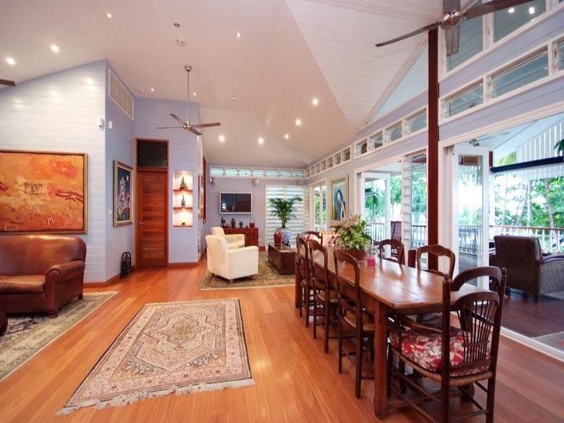 Trinity Beach QLD 4879