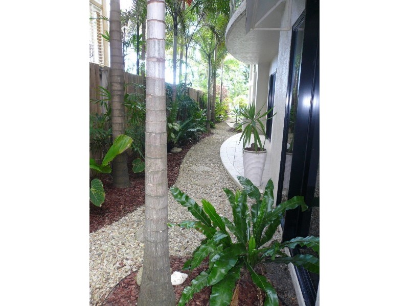 Trinity Beach QLD 4879