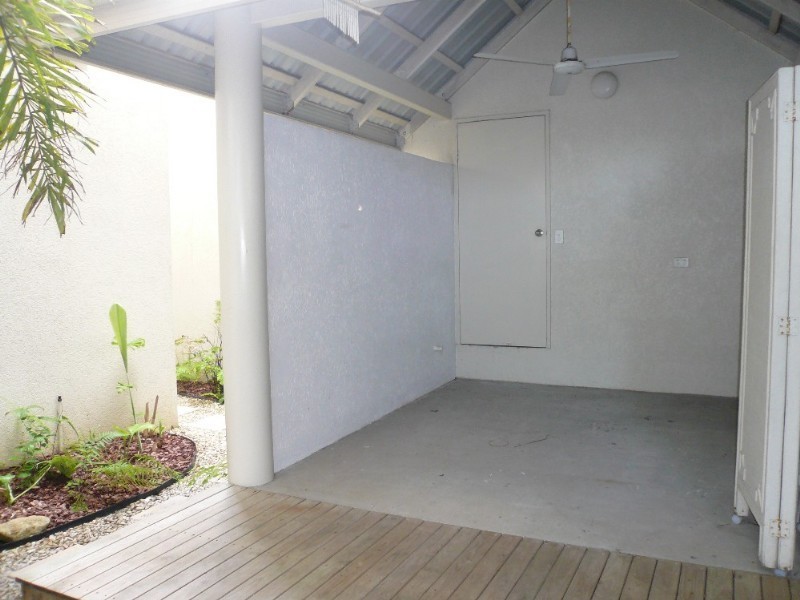 Trinity Beach QLD 4879