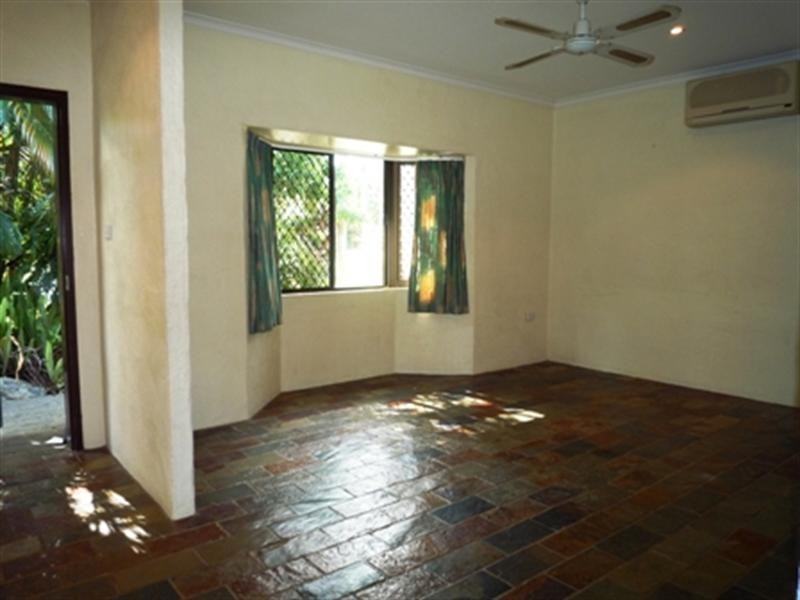 Trinity Beach QLD 4879