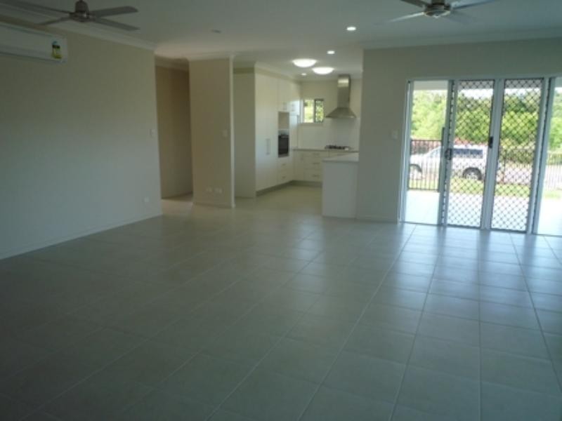 Trinity Beach QLD 4879