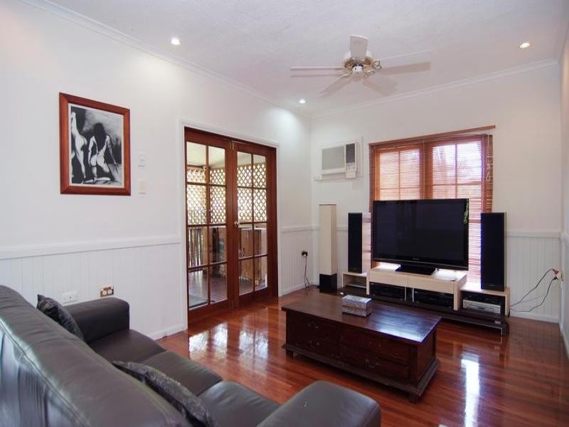 Trinity Beach QLD 4879