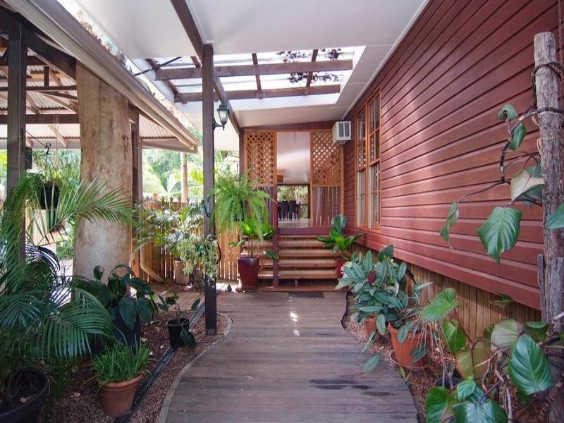 Trinity Beach QLD 4879