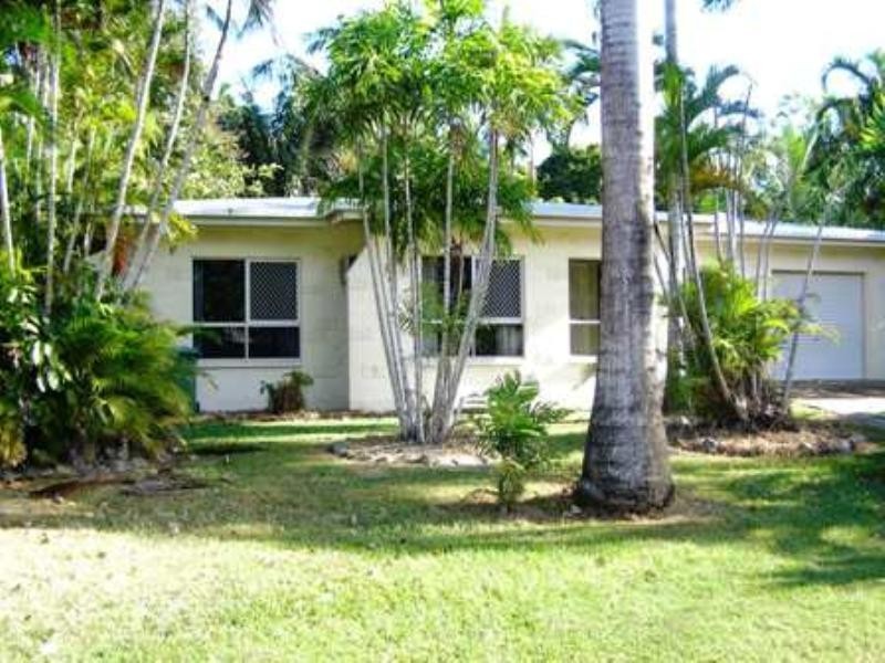 Kewarra Beach QLD 4879