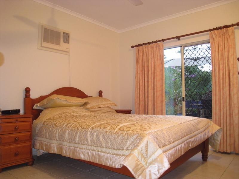 34 Dolphin Close, Kewarra Beach QLD 4879