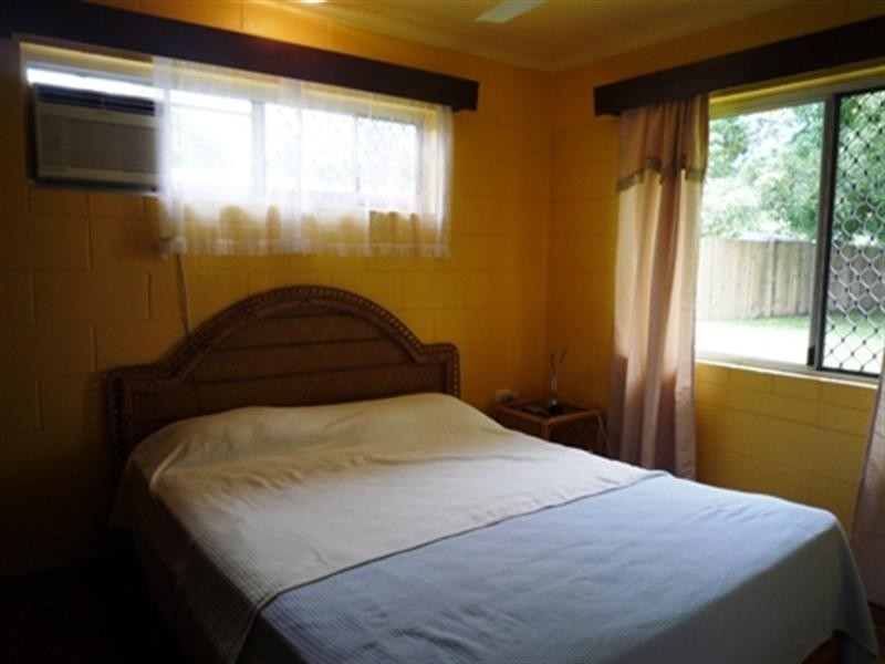 Trinity Beach QLD 4879