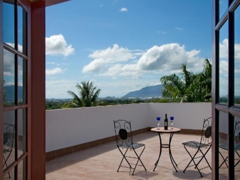 Bayview Heights QLD 4868