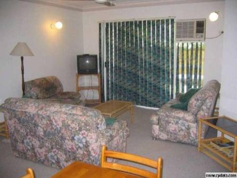 Trinity Beach QLD 4879