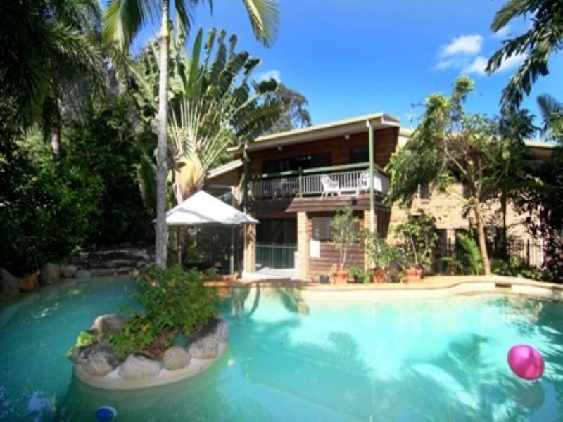 Trinity Beach QLD 4879