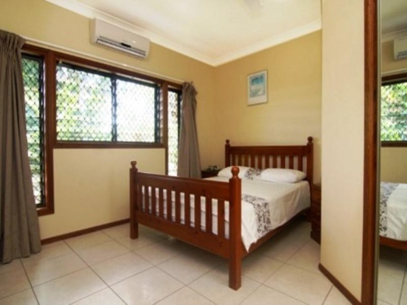 Trinity Beach QLD 4879