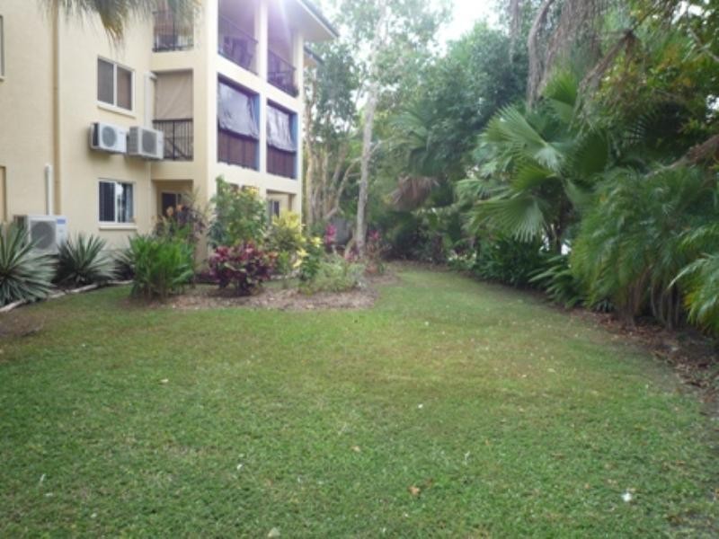 Trinity Beach QLD 4879