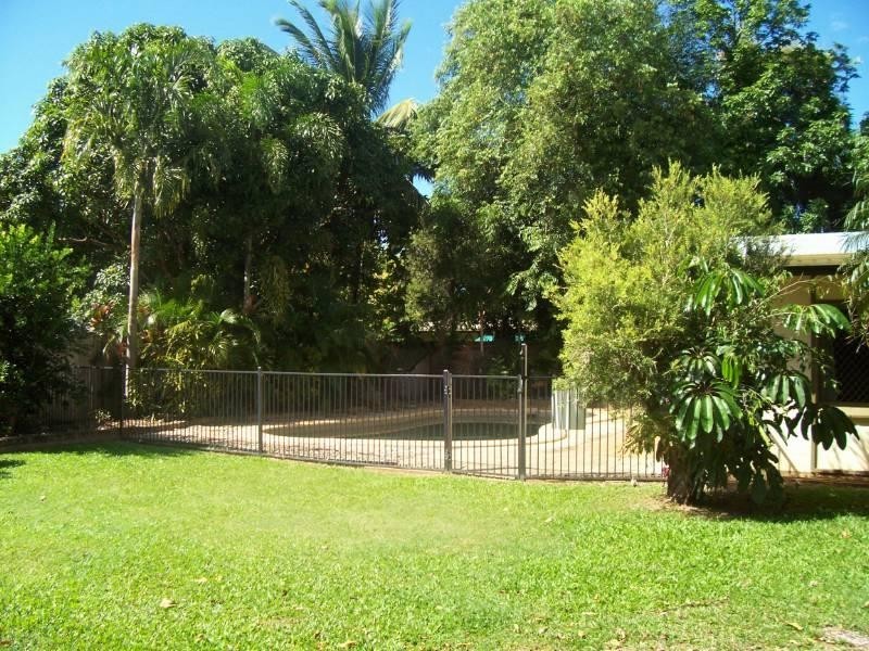 Trinity Beach QLD 4879