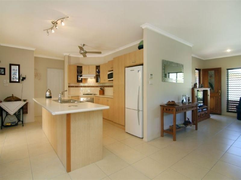 Trinity Beach QLD 4879