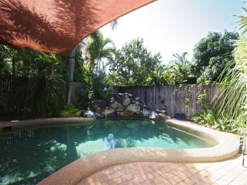 Trinity Beach QLD 4879