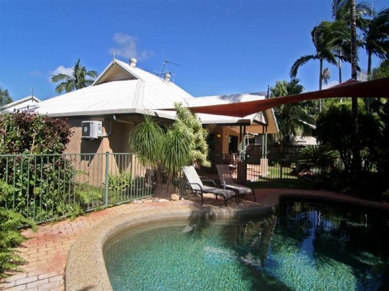 Trinity Beach QLD 4879