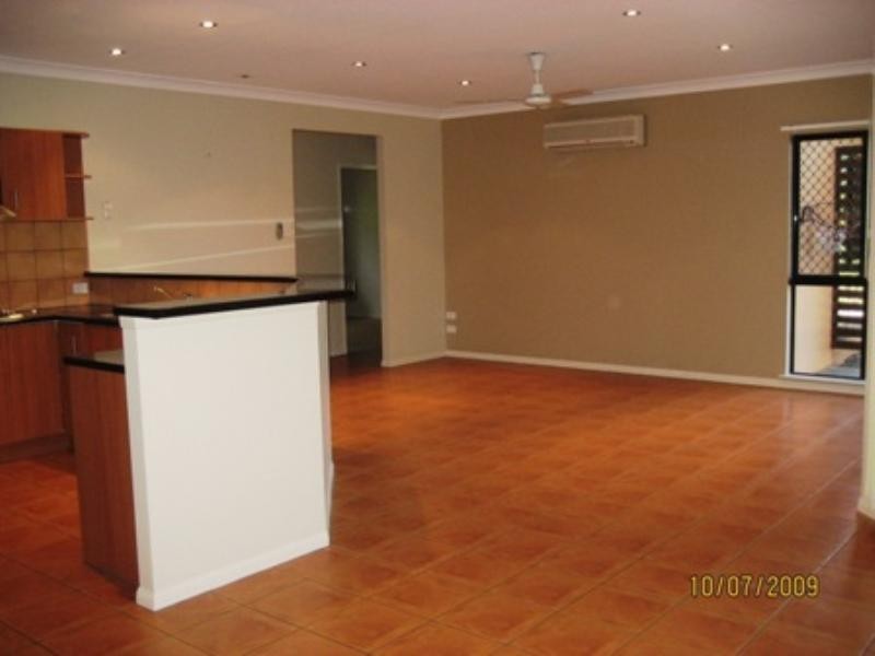 Brinsmead QLD 4870