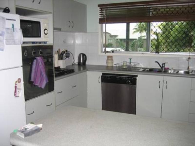 Palm Cove QLD 4879