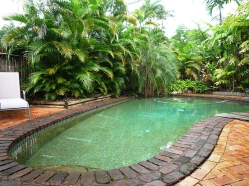 Brinsmead QLD 4870