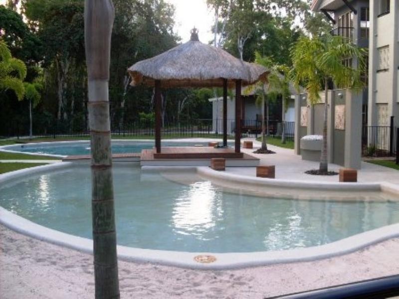 Clifton Beach QLD 4879