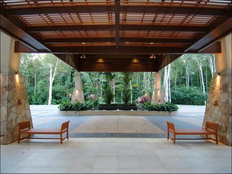 Palm Cove QLD 4879