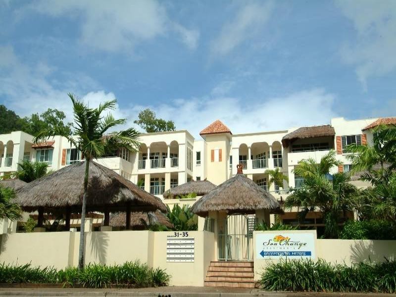 Trinity Beach QLD 4879