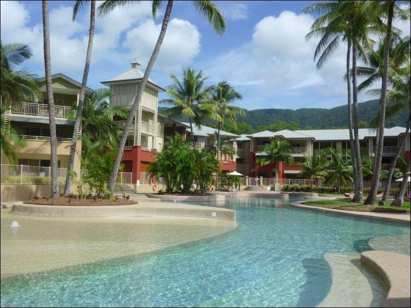 Palm Cove QLD 4879
