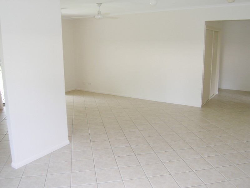 Clifton Beach QLD 4879