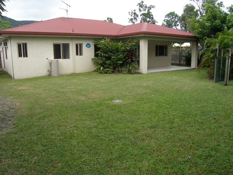 Clifton Beach QLD 4879