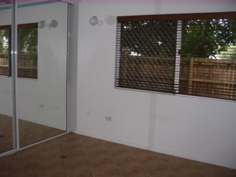 Trinity Beach QLD 4879