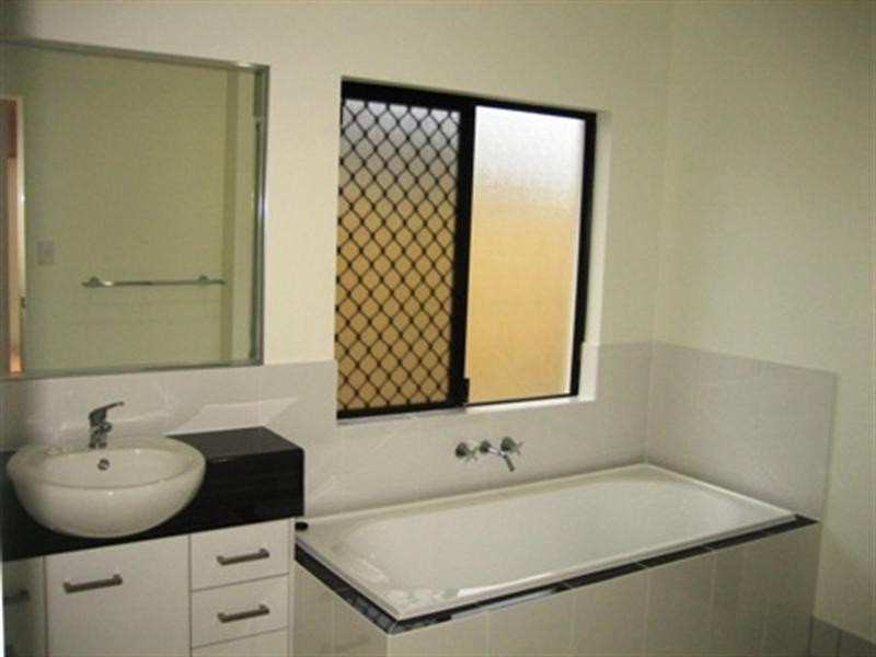 Trinity Park QLD 4879