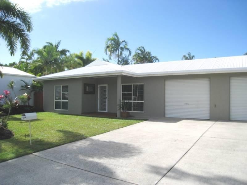 Trinity Beach QLD 4879