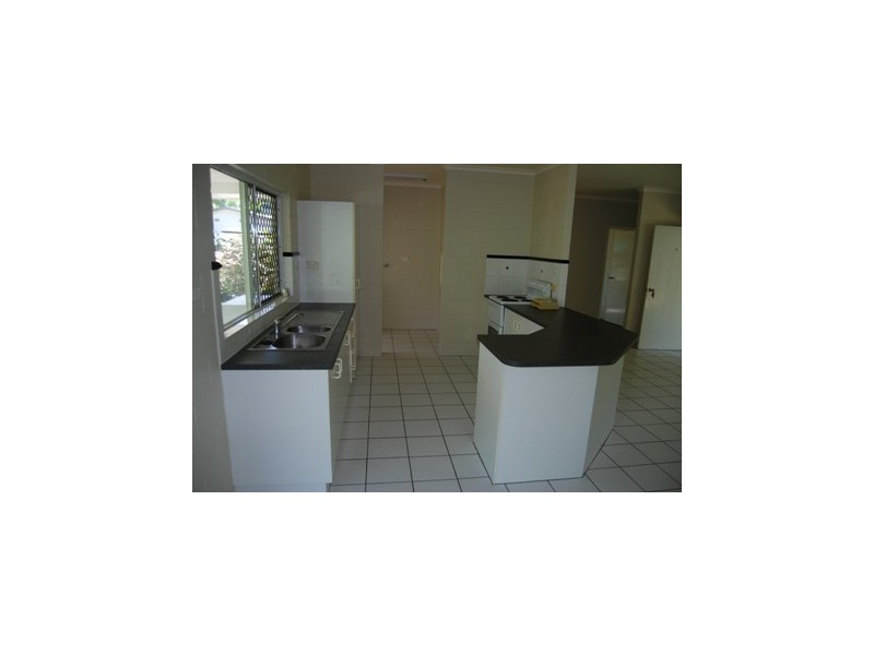 Kewarra Beach QLD 4879