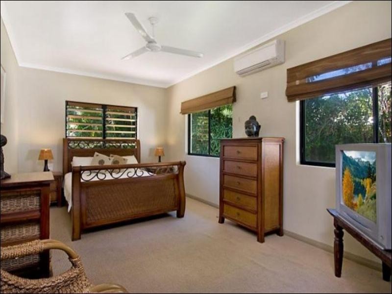 Kewarra Beach QLD 4879